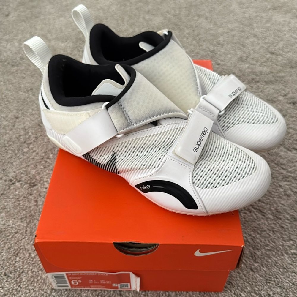 Nike Women’s SuperRep Cycle Shoes 6.5